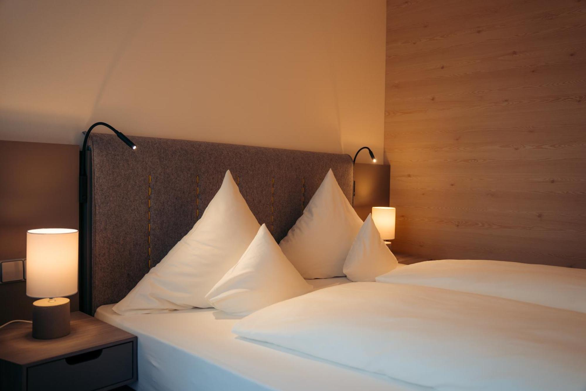 Parkhotel Flora Am שלוכזי מראה חיצוני תמונה