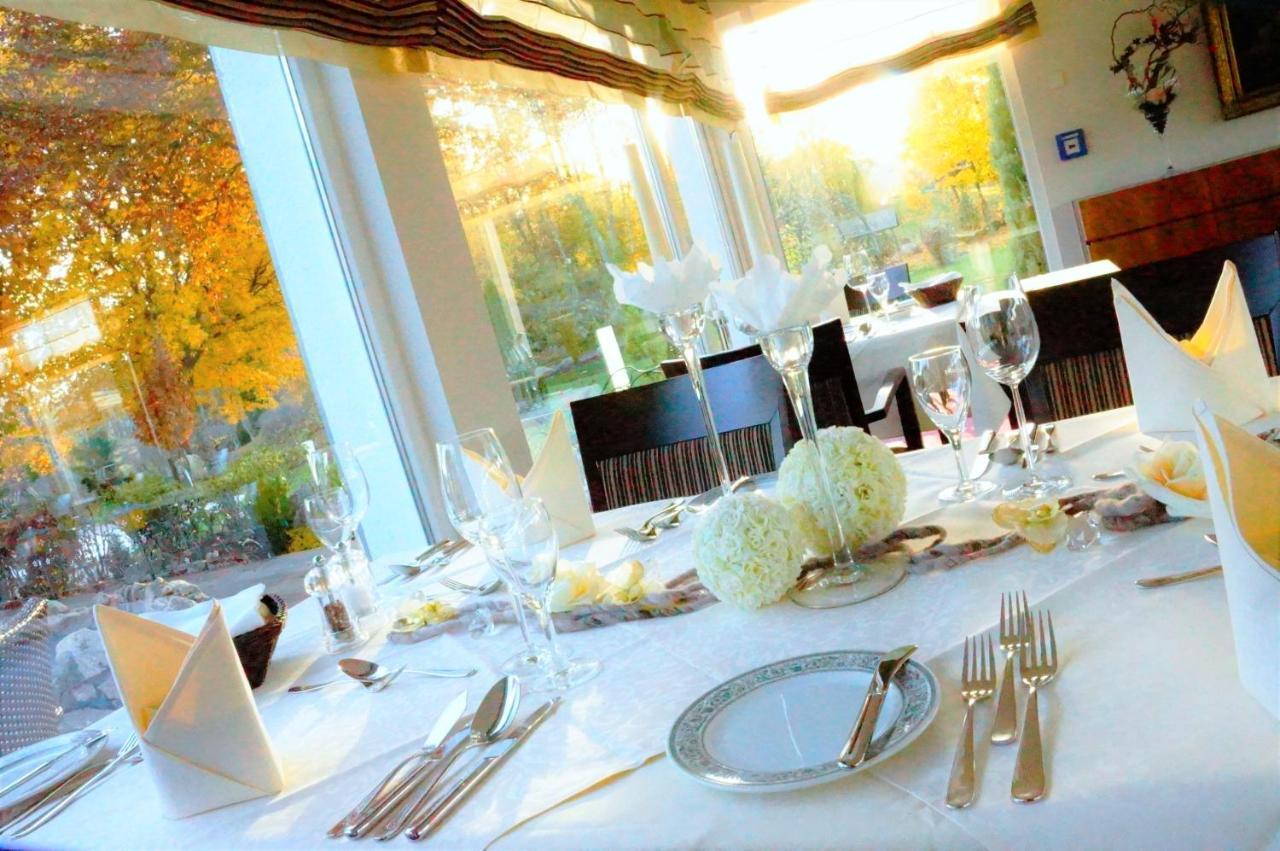 Parkhotel Flora Am שלוכזי מראה חיצוני תמונה